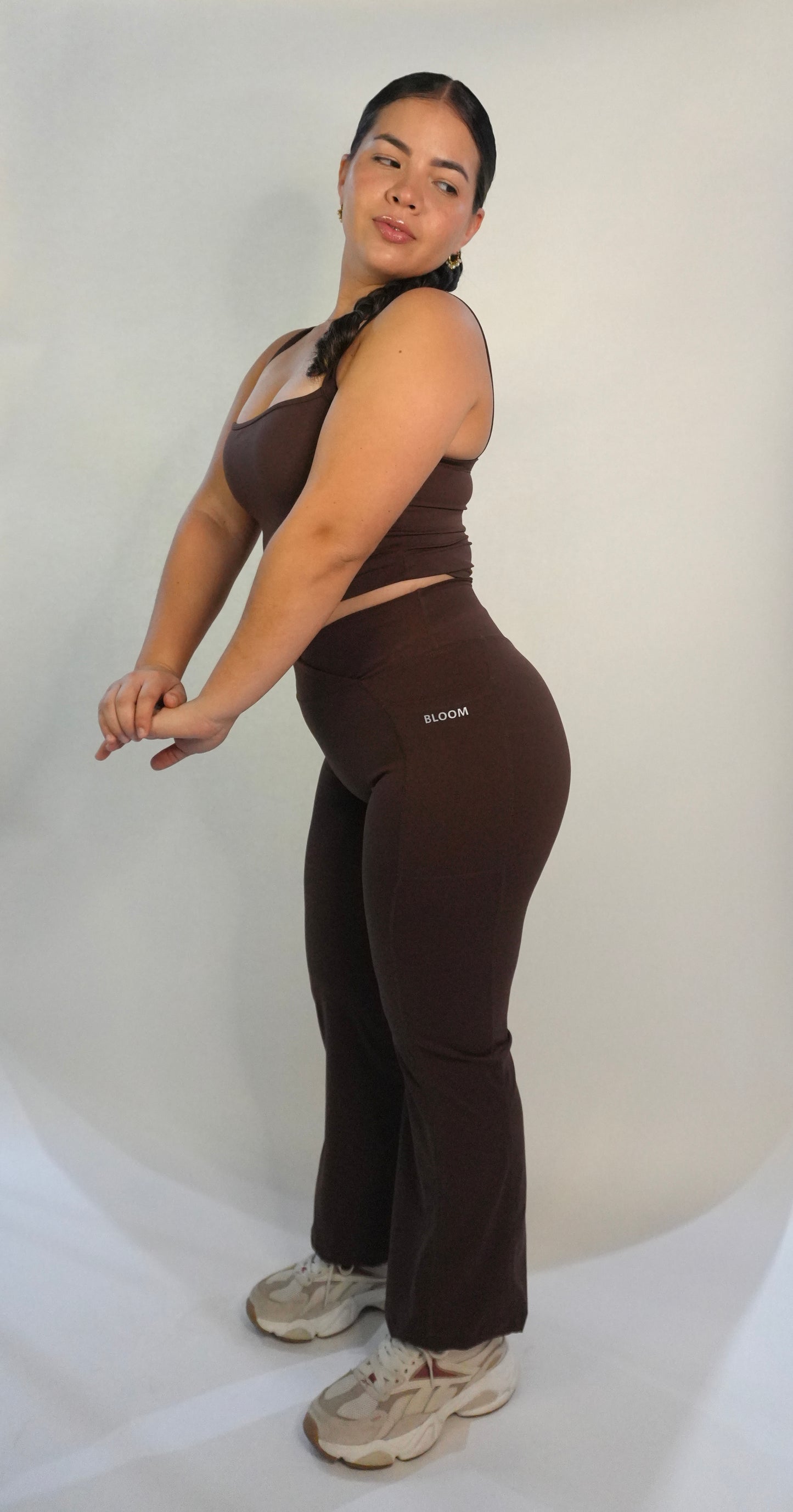 Elevate Flared Leggings | Bell Bottom Gym Pants – Bloom Fitness